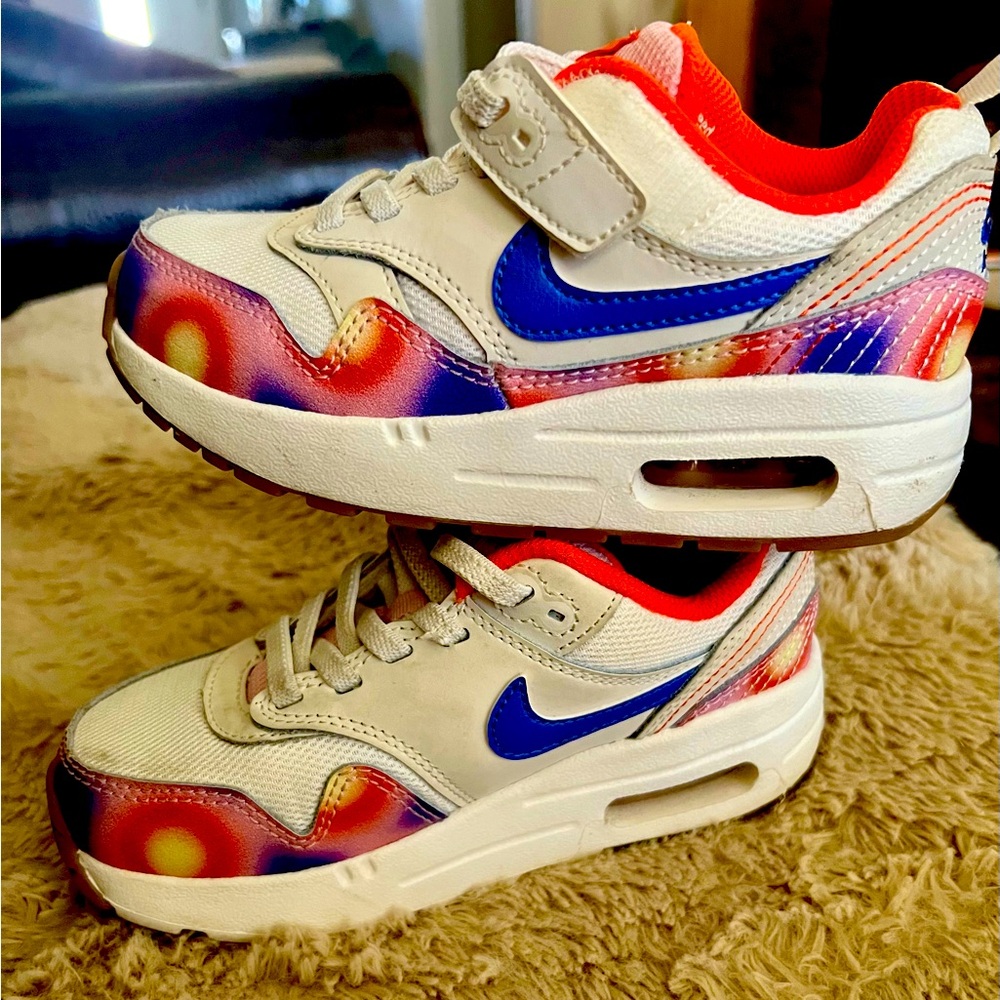 Child’s Nike Air Max Ine